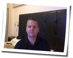 Andrew's profile picture