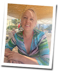 Julie's profile picture