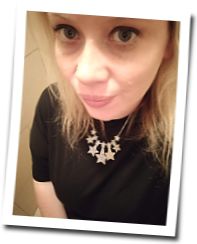 Lowri's profile picture