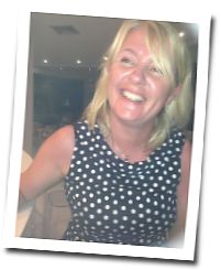 Julie's profile picture
