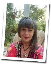 Debra's profile picture