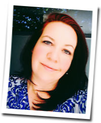 Val's profile picture
