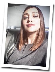 Mona's profile picture