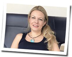 Elena's profile picture