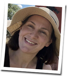 Monica's profile picture